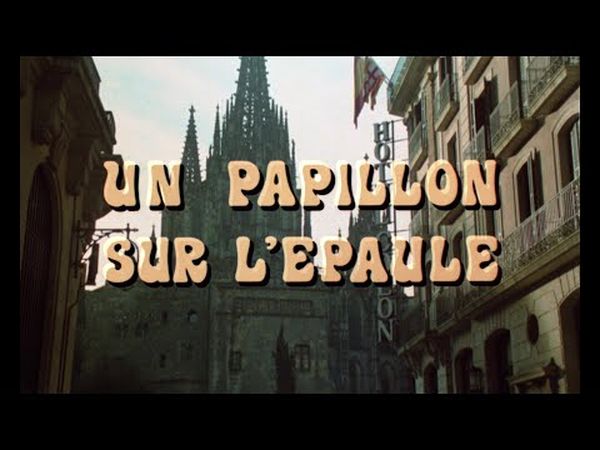 Un papillon sur l'épaule