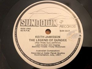 The Legend of Dundee (Single)