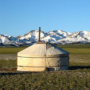 Yurt IV