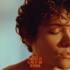 She Fell in Love in the Summer (Single)