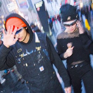 ABSOLUTE MADNESS (Single)