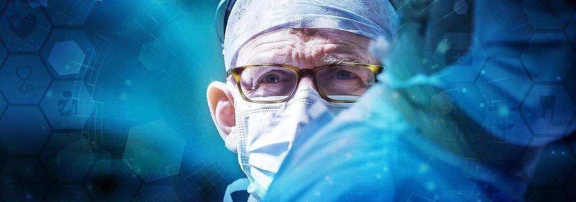 Cover Surgeons: At the Edge of Life