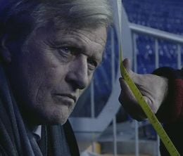 image-https://media.senscritique.com/media/000022099552/0/rutger_hauer_blond_yeux_bleus.jpg