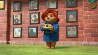 Paddington et son héros préféré