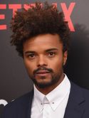 Eka Darville