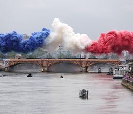 image-https://media.senscritique.com/media/000022261917/0/ceremonie_d_ouverture_des_jeux_olympiques_de_paris_2024.jpg