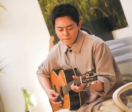 image-https://media.senscritique.com/media/000022300729/0/cho_jung_seok_apprenti_chanteur.jpg