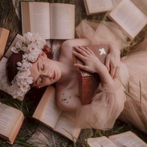 DEAR READER (EP)