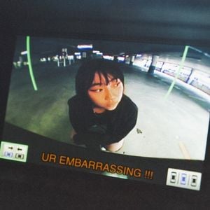 UR EMBARRASSING !!! (Single)