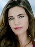 Amelia Heinle