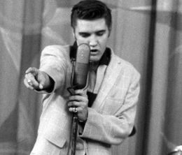 image-https://media.senscritique.com/media/000022436719/0/elvis_presley_the_searcher.jpg