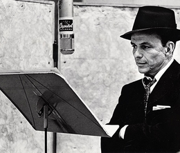 image-https://media.senscritique.com/media/000022438327/0/frank_sinatra_le_crooner_a_la_voix_de_velours.png