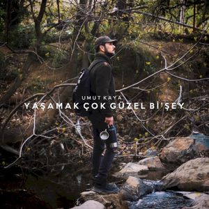 Yaşamak Çok Güzel Bi' Şey (Single)