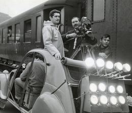 image-https://media.senscritique.com/media/000022477178/0/jacques_demy_le_rose_et_le_noir.jpg