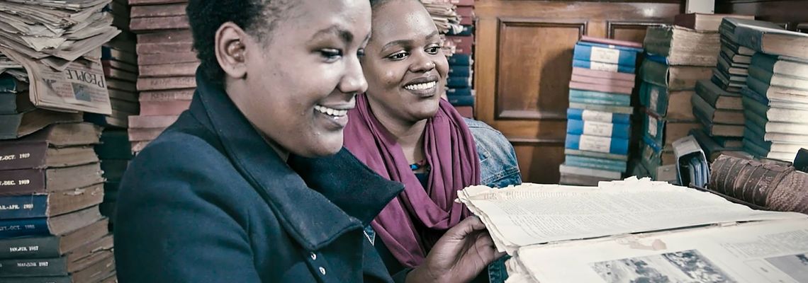 Cover How to Build A Library