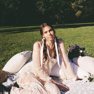 Isabella (Single)