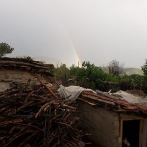yukarı köydeki türbe (Single)