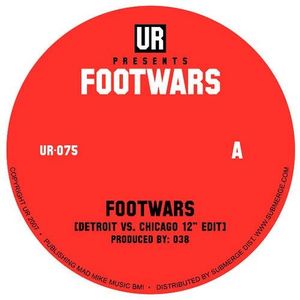 Footwars (Single)