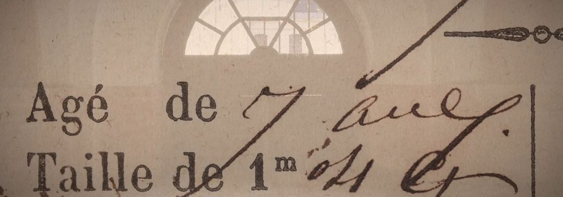 Cover À l'ombre de l'abbaye de Clairvaux