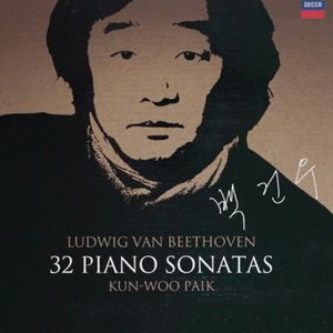 32 Piano Sonatas