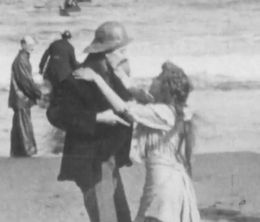 image-https://media.senscritique.com/media/000022654420/0/lines_of_white_on_a_sullen_sea.jpg