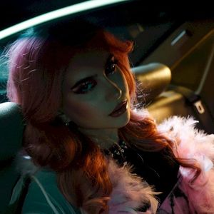 Pink Champagne (Single)