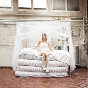 King Bed (Single)