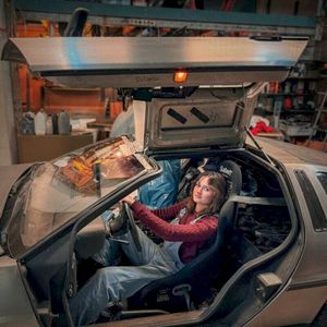 DeLorean (Single)