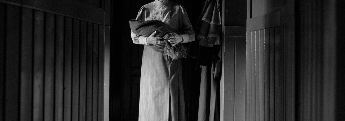 Cover La Jeune Femme à l’aiguille