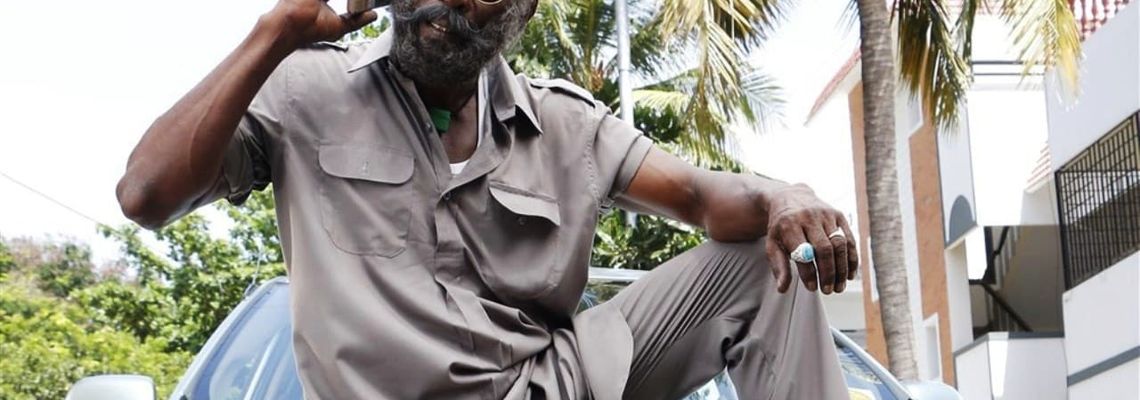 Cover Gemini Ganeshanum Suruli Raajanum