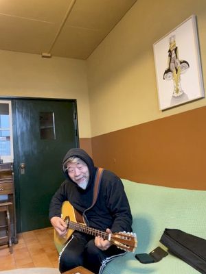 bouzouki