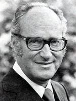 Alain Decaux