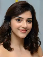 Mehreen Pirzada