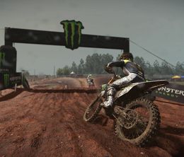 image-https://media.senscritique.com/media/000022780071/0/mxgp_24_the_official_game.jpg