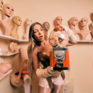 candy stores (Single)