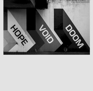 HVD2 / 200523 / MAKROSCOPE (Live)