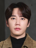 Lee Jun-Young (Jun)