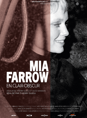 Mia Farrow, en clair-obscur