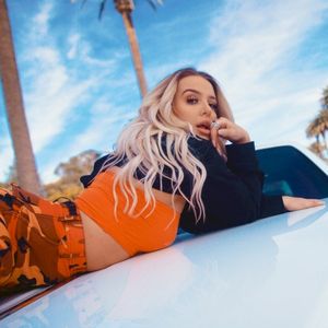 W (Single)