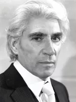 Frank Finlay