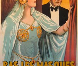 image-https://media.senscritique.com/media/000022858606/0/bas_les_masques.jpg