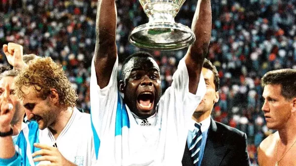 A jamais les premiers