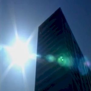 ライジングペントハウスラウンジ (EP)