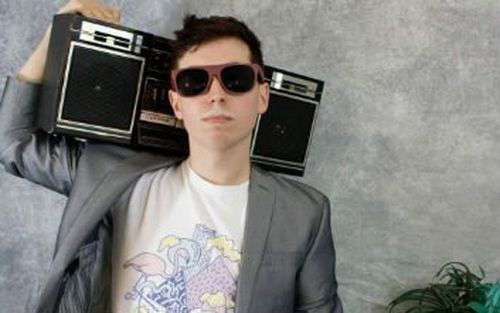 Cover Robots With Rayguns