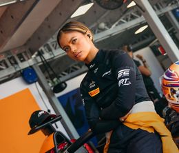 image-https://media.senscritique.com/media/000022962735/0/f1_academy_que_les_meilleures_gagnent.jpg
