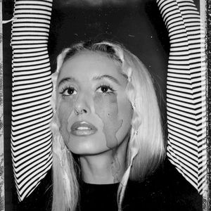 Bruises (acoustic versions) (Single)