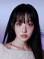 Yves (Ha Soo-Young)