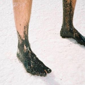 Barefoot (Single)