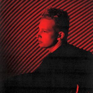 Domino (Single)