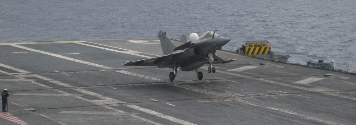 Cover A l'école des pilotes de chasse de l'aéronavale